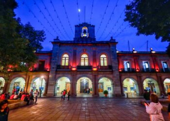 Refrenda Gobierno de Oaxaca lucha contra la violencia hacia las mujeres