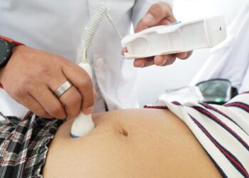 Labor de especialistas en obstetricia, vital para el bienestar materno-infantil