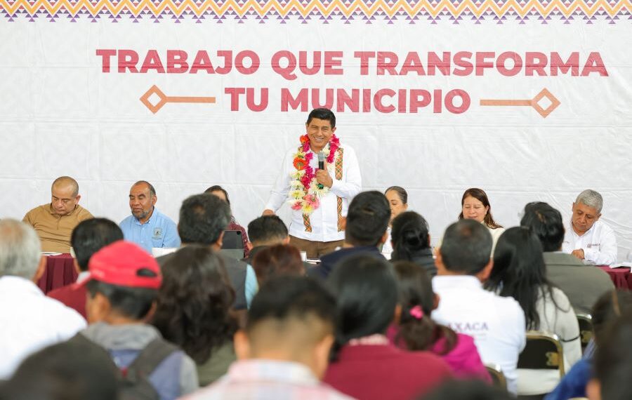 Impulso y respaldo brinda Salomón Jara a comunidades serranas de Oaxaca
