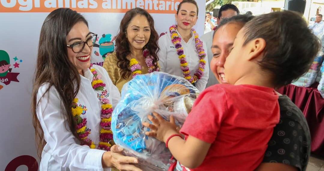 Llegan dotaciones alimentarias del DIF Oaxaca a más municipios de la Sierra Sur