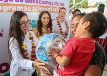 Llegan dotaciones alimentarias del DIF Oaxaca a más municipios de la Sierra Sur