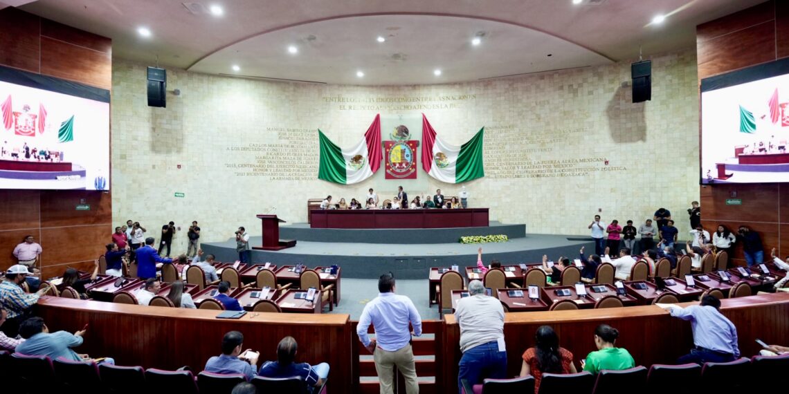 Legisla Congreso a favor de las y los Oaxaqueños