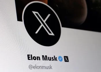 Elon Musk planea eliminar los titulares de enlaces a noticias de la red social X