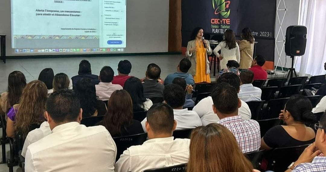 Trabaja CECyTEO para ser referente en implementación de la Nueva Escuela Mexicana