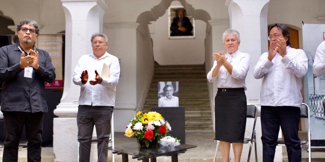 Rinden homenaje Luctuoso al artista Francisco Toledo