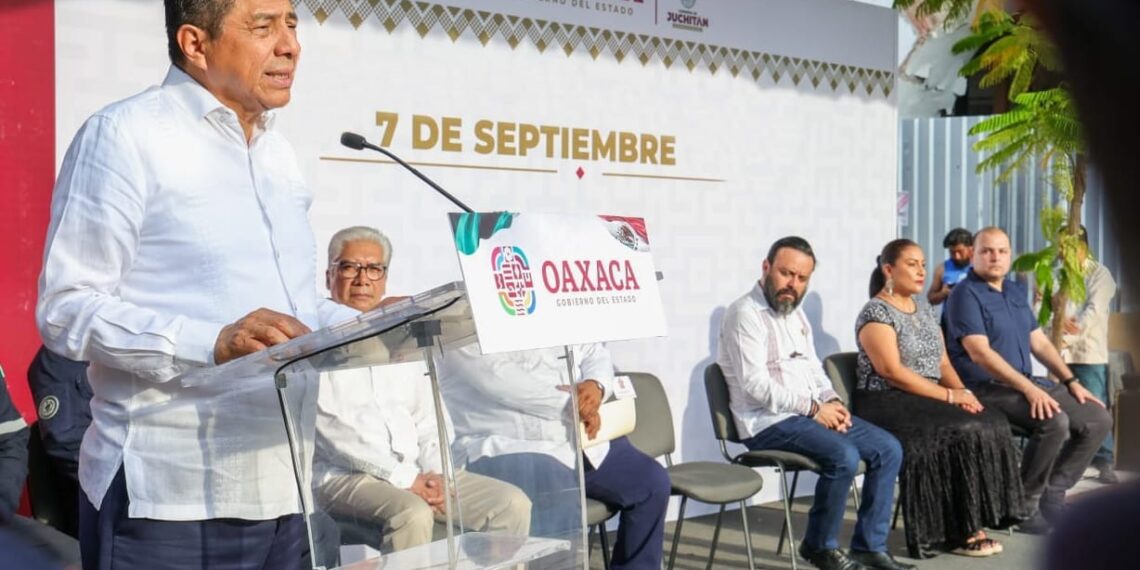 Oaxaca, los pueblos del Istmo y Juchitán, hoy están de pie: Salomón Jara Cruz