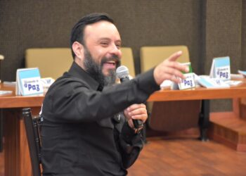 Acerca Sego el programa Viviendo la Paz a juventudes oaxaqueñas