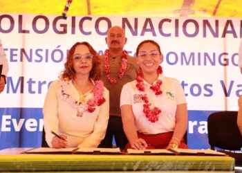 Cecyteo e ITVO trabajan en favor de la educación en Oaxaca