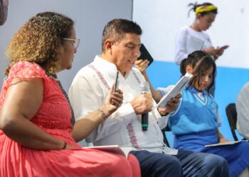Realiza Salomón Jara noveno círculo de lectura con estudiantes de Escuela Secundaria Moisés Sáenz