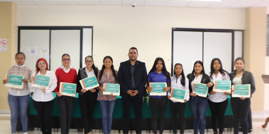 Trabaja UTSSO en el fortalecimiento de la calidad educativa