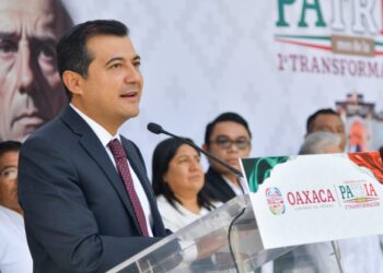 Convoca Luis Alfonso Silva Romo a luchar por conservar los derechos obtenidos durante las transformaciones de México