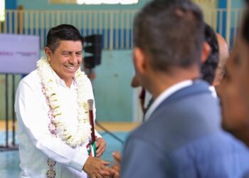 Sacaremos del abandono a San Pedro Yolox: Salomón Jara Cruz