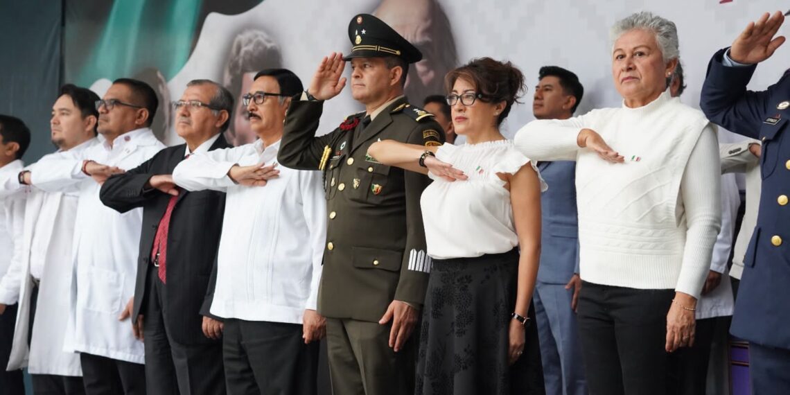 Llama SSO a ejército blanco para construir un sistema de salud digno