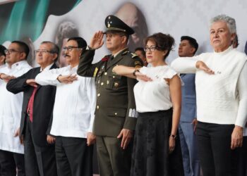 Llama SSO a ejército blanco para construir un sistema de salud digno