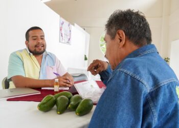 Acerca Sedeco sus servicios del gabinete económico a Huajuapan de León