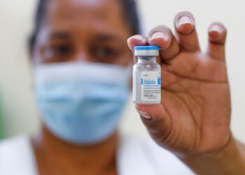 Campaña de vacunación COVID 2023: ¿Cuándo inicia, qué dosis se aplicarán y a quién le toca?