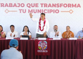 Impulsa Jara Cruz construcción de caminos y el campo en Coxcaltepec Cántaros