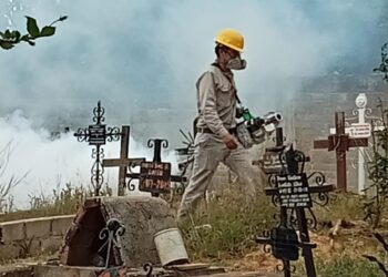 Previo a celebración de Día de Muertos, realiza SSO acciones de termonebulización y visitas de verificación en panteones