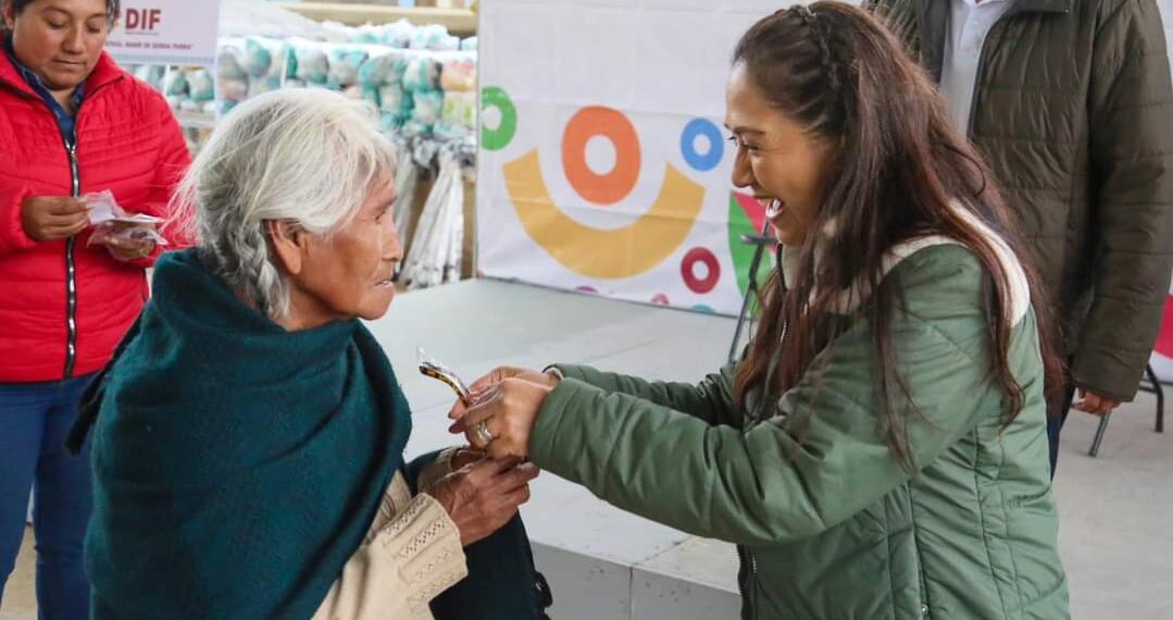 Con hechos, Irma Bolaños Quijano cumple su promesa de llevar apoyos a quienes más lo necesitan