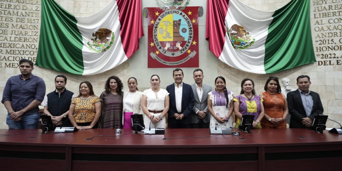 Clausura 65 Legislatura local segundo periodo del segundo año de ejercicio legal