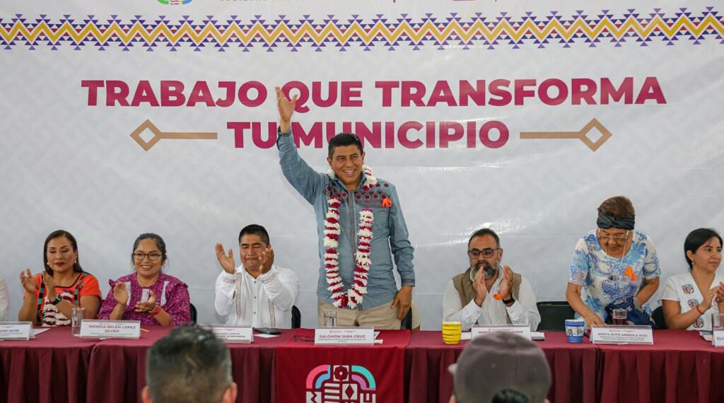 Apoya Gobierno Estatal a grupos prioritarios de San Martín Toxpalan con más de 24 mdp