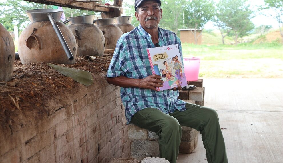 Continúa IEEA construyendo historias de superación