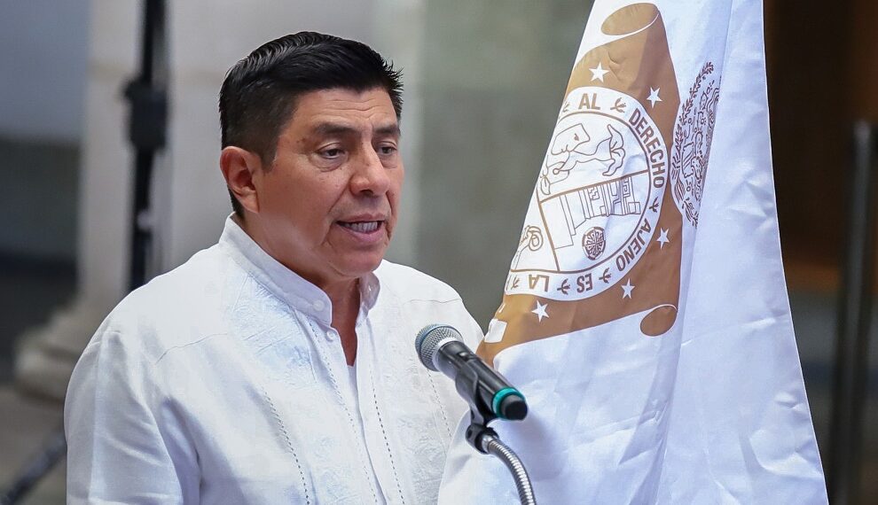 Oaxaca se prepara para brillar en los Paranacionales Conade 2023, Salomón Jara abandera a delegación representativa