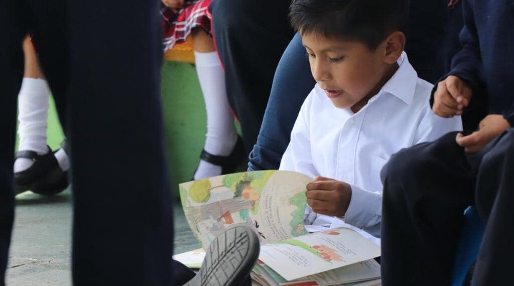 Promueve CCO hábito de lectura en más de 400 niñas y niños de Atzompa