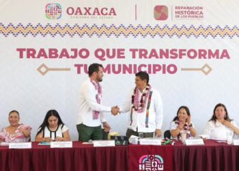Anuncian inversión para caminos y cultura en San Juan Cacahuatepec, la tierra del universal Álvaro Carrillo
