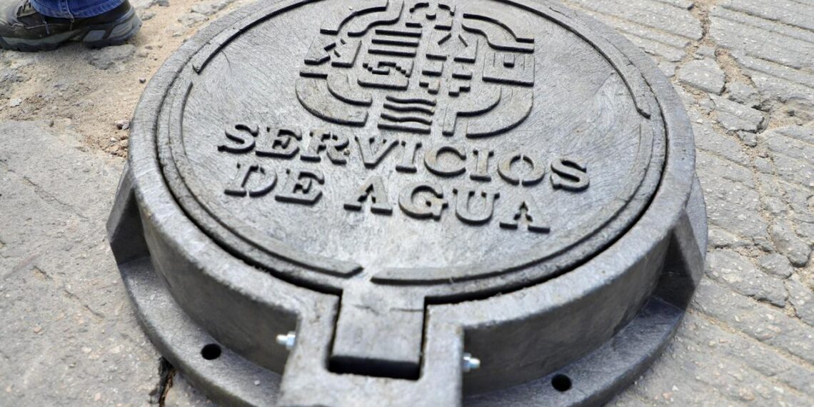 Soapa repara fugas y realiza desazolves para mejorar el servicio a personas usuarias