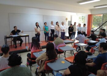 Aspirantes a integrar los Consejos Distritales presentan examen de conocimientos