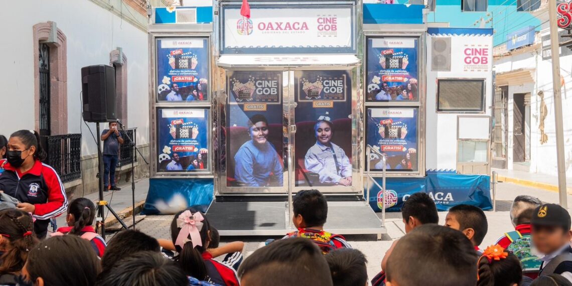 Llega Cine Gob a Tlacolula de Matamoros