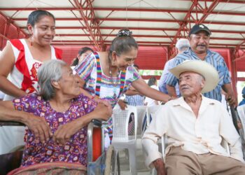 Mantiene DIF Oaxaca atención de grupos prioritarios de la Cuenca del Papaloapan