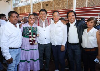 Con 33 mpd, San Juan Bautista Cuicatlán avanza en materia educativa, agroalimentaria y salud