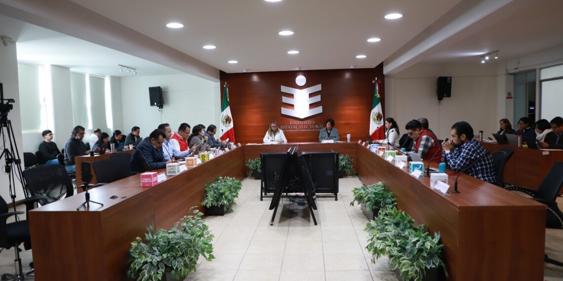 IEEPCO realiza última sesión ordinaria del 2023