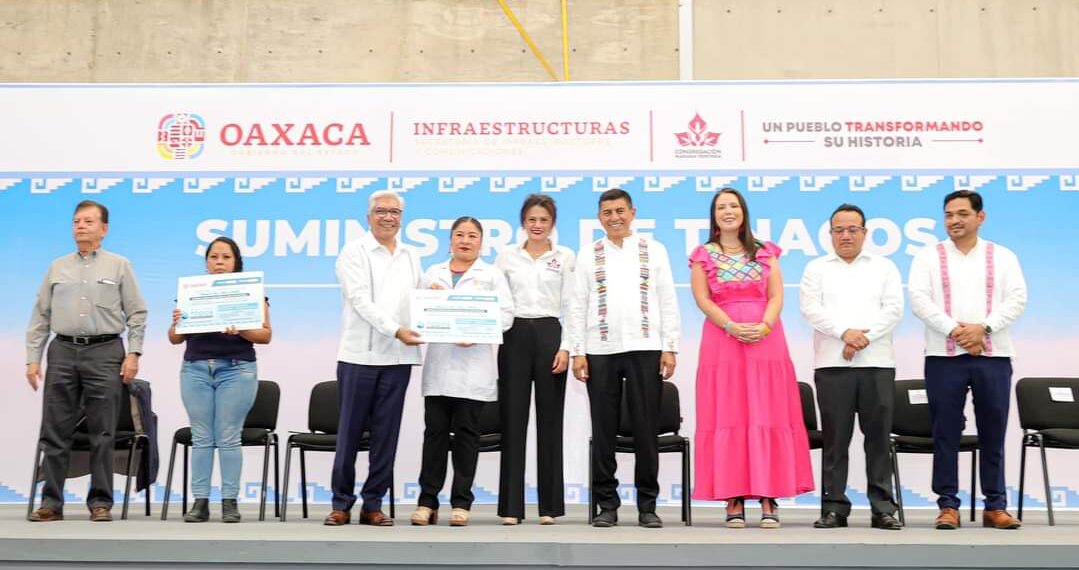 Con suministro de tinacos, Gobierno del Estado continúa con programa Agua para Todas y Todos