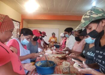 Capacitará Icapet a personal del sector turístico y habitantes de la Costa