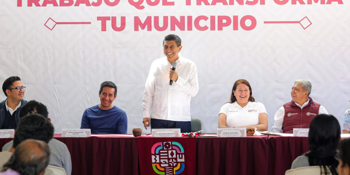 Llegan apoyos a Santiago Lalopa con Trabajo que Transforma tu Municipio*