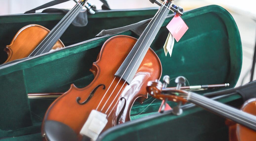 Semilleros Creativos de Música en Acapulco, afectados por el huracán Otis, reciben donación de instrumentos 