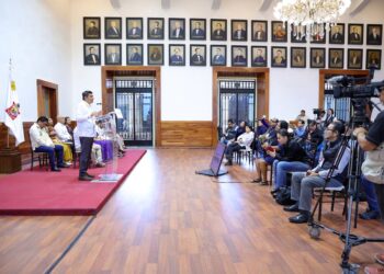 Participa Gobierno del Estado en mesa de atención a magisterio oaxaqueño encabezada por el Presidente de México