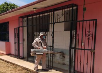 Continúa la Jornada Nacional de Lucha contra Dengue en la Mixteca